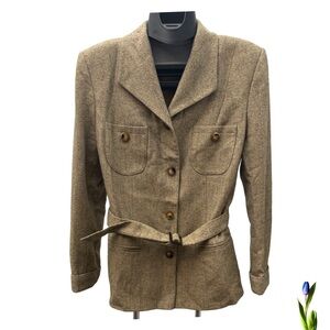 Petite Sophisticate Vintage safari  jacket, with belt, size 8